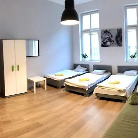Hostel Green *